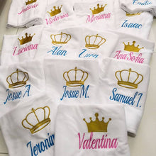 Cargar imagen en el visor de la galería, Toallas bordadas personalizadas
