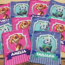 Cargar imagen en el visor de la galería, Tulas personalizadas
