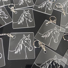 Cargar imagen en el visor de la galería, Llaveros personalizados
