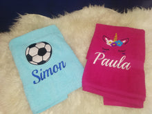 Cargar imagen en el visor de la galería, Toallas bordadas personalizadas
